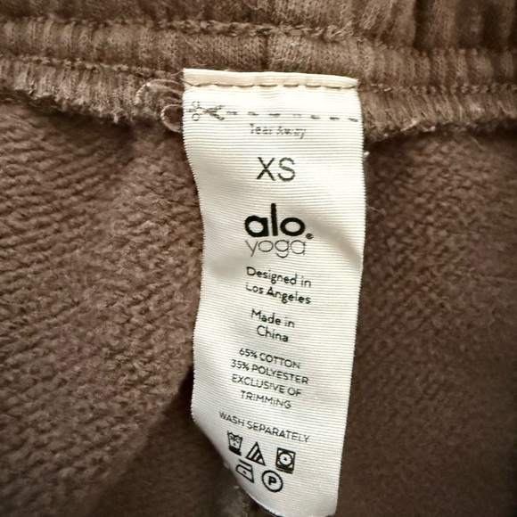 Alo Yoga Accolade Straight Leg Brown Pants XS - Picture 8 of 8